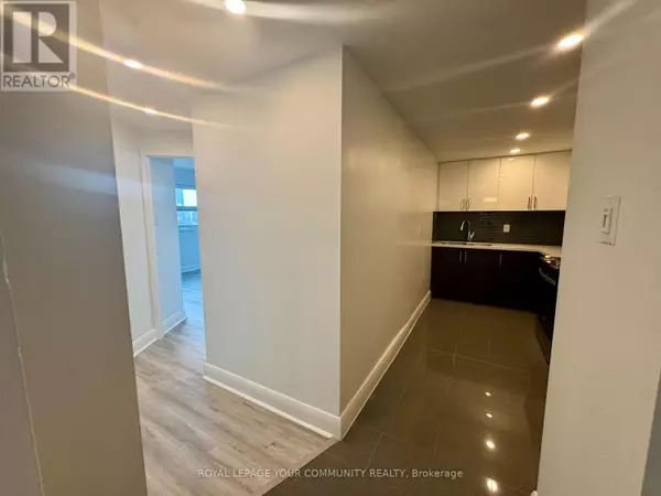 Toronto (moss Park), ON M5A3X1,201 Sherbourne ST #2106