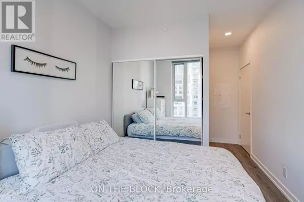 Toronto (regent Park), ON M5A0M8,20 Tubman AVE #2204