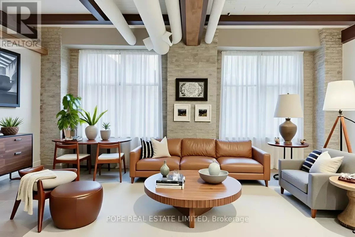 Toronto (niagara), ON M5V3L5,781 King ST West #211