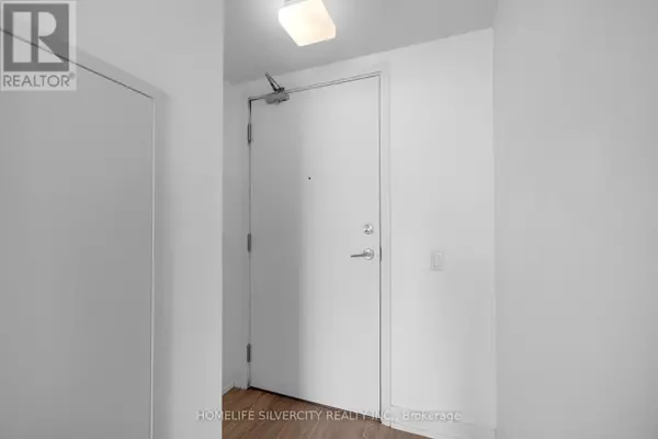 Toronto (moss Park), ON M5A1Z4,181 Dundas ST East #Ph8