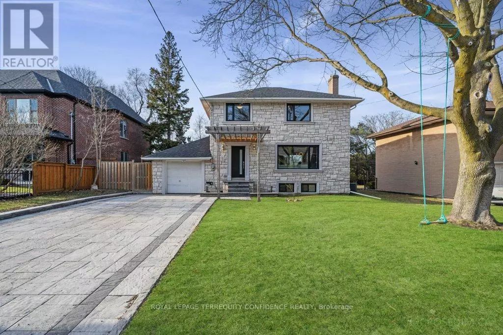 Toronto (newtonbrook East), ON M2M2K7,8 GLENELIA AVENUE