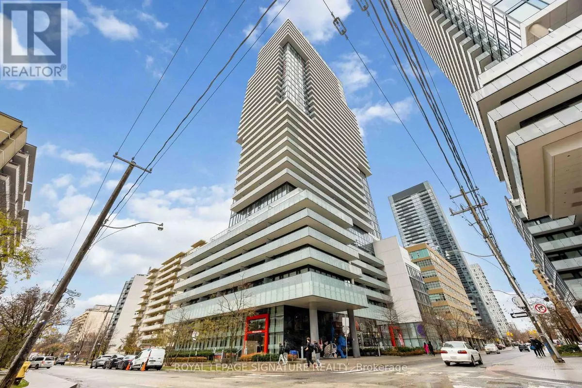 Toronto (mount Pleasant West), ON M4P0C6,185 Roehampton AVE #407