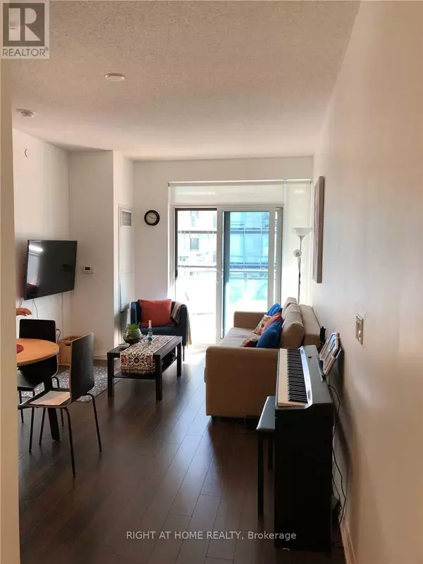 Toronto (henry Farm), ON M2J0E1,55 Ann O'reilly RD #403