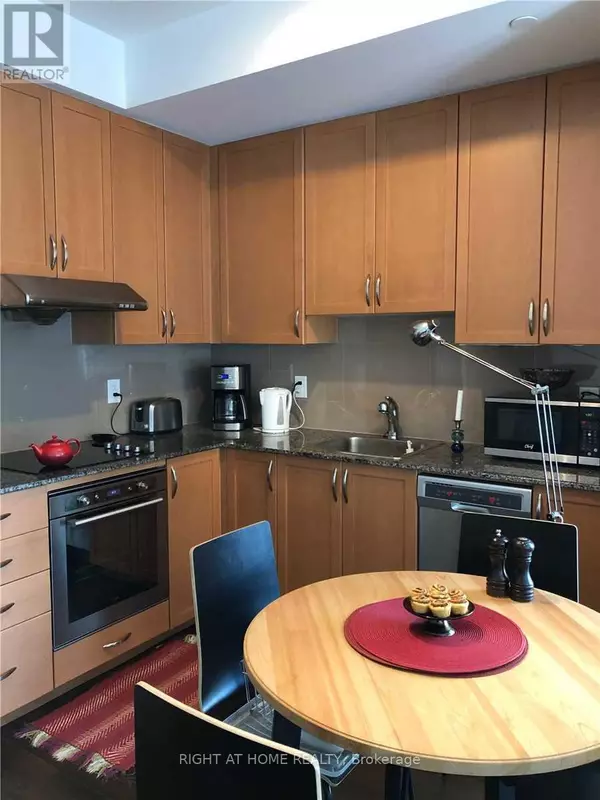 Toronto (henry Farm), ON M2J0E1,55 Ann O'reilly RD #403