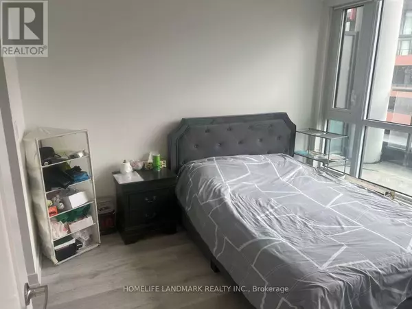 Toronto (waterfront Communities), ON M5A0X6,70 Princess ST #901