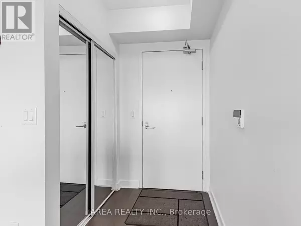 Toronto (yonge-eglinton), ON M4R1B9,58 Orchard View BLVD #2001