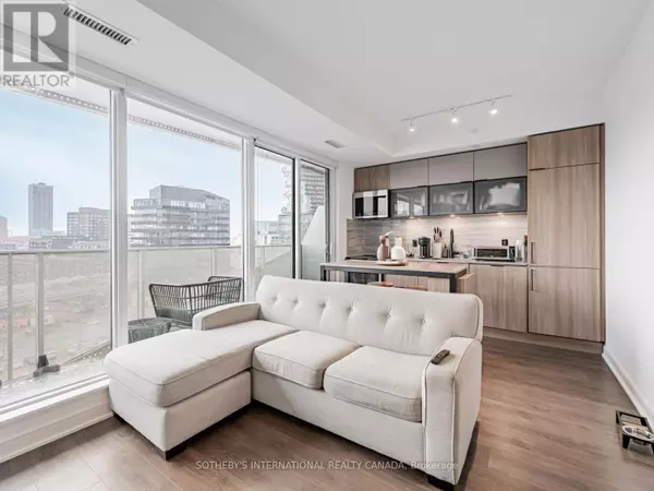 Toronto (waterfront Communities), ON M5A0S8,60 Tannery RD #1018