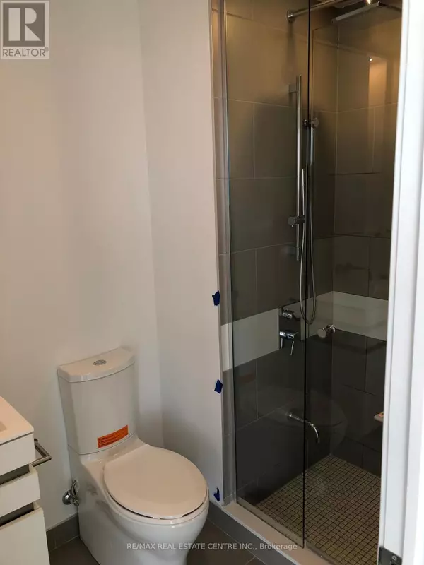 Toronto (church-yonge Corridor), ON M5B1M4,197 Yonge ST #5013