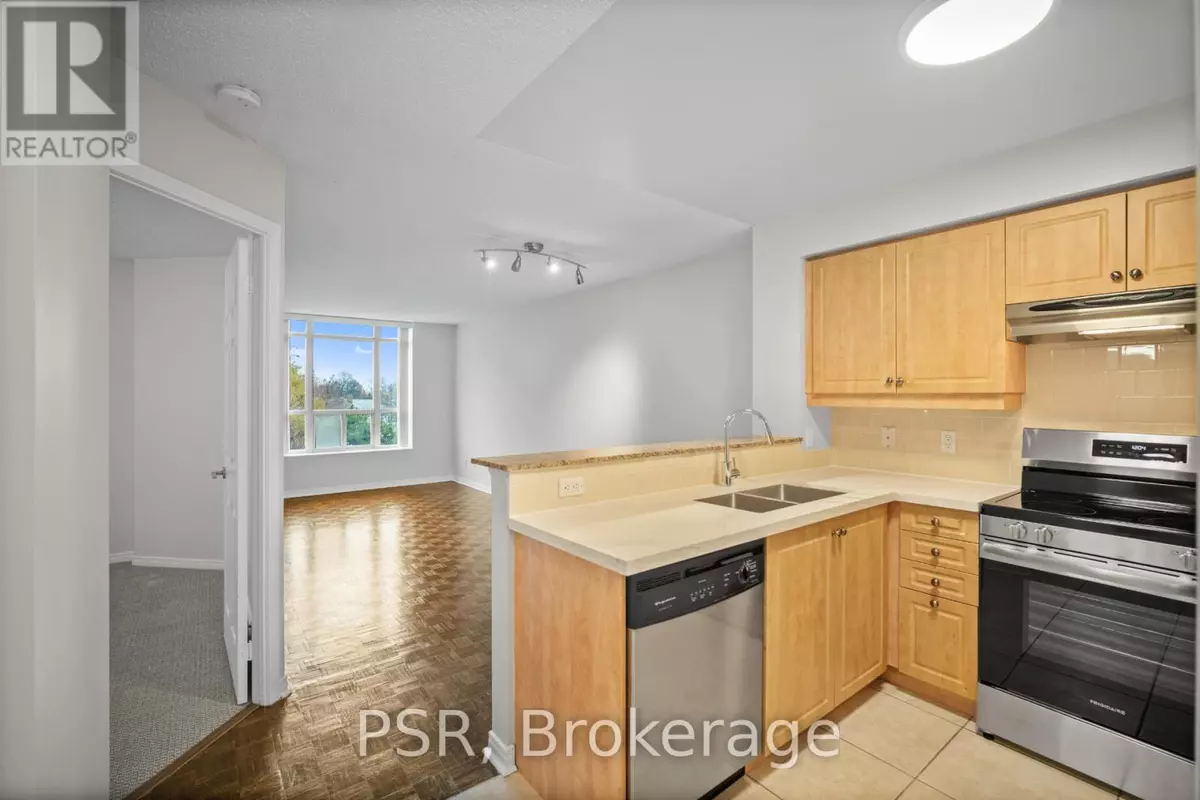 Toronto (lawrence Park South), ON M4R2J3,515 Rosewell AVE #411