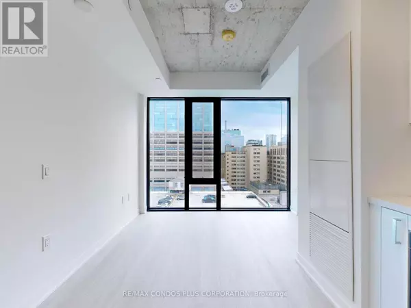 Toronto (kensington-chinatown), ON M5T0E5,195 McCaul ST #1206