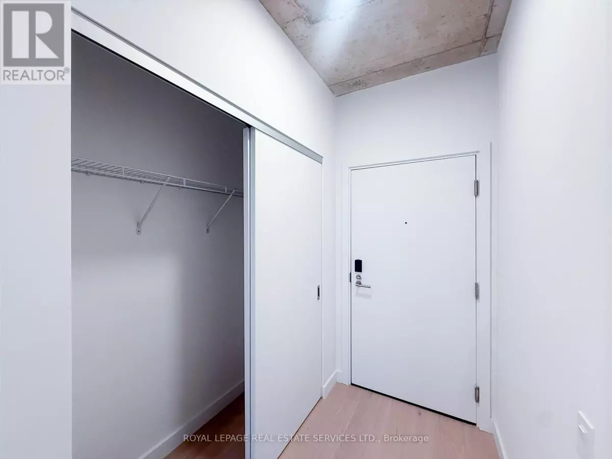 Toronto (mount Pleasant East), ON M4G3C4,1720 Bayview AVE #528