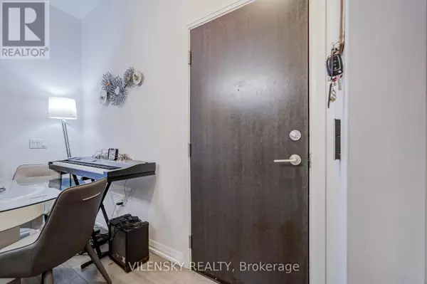 Toronto (henry Farm), ON M2J0E1,55 Ann O'reilly RD #PH11