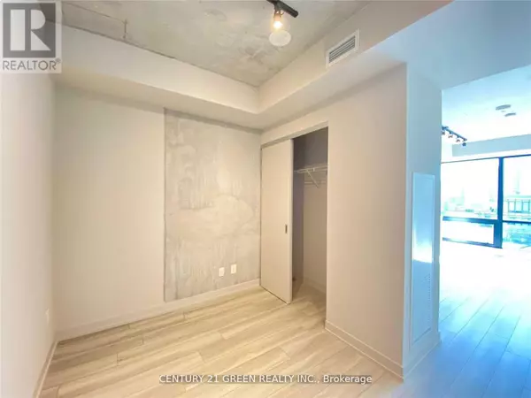 Toronto (waterfront Communities), ON M5V1V1,458 Richmond ST West #204