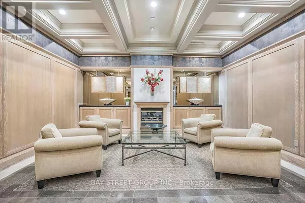 Toronto (bay Street Corridor), ON M5S3G2,909 Bay ST #1805