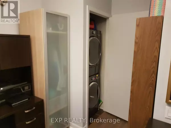 Toronto (clanton Park), ON M3H0A7,525 Wilson AVE #120