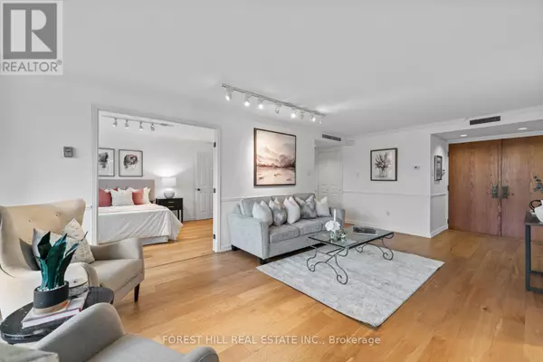 Toronto (bedford Park-nortown), ON M4N3N6,3900 Yonge ST #417