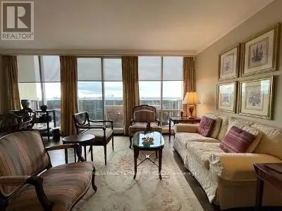 Toronto (forest Hill South), ON M5P2X7,400 Walmer RD #2511