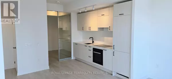 Toronto (banbury-don Mills), ON M3C0S4,1 Quarrington LN #1515