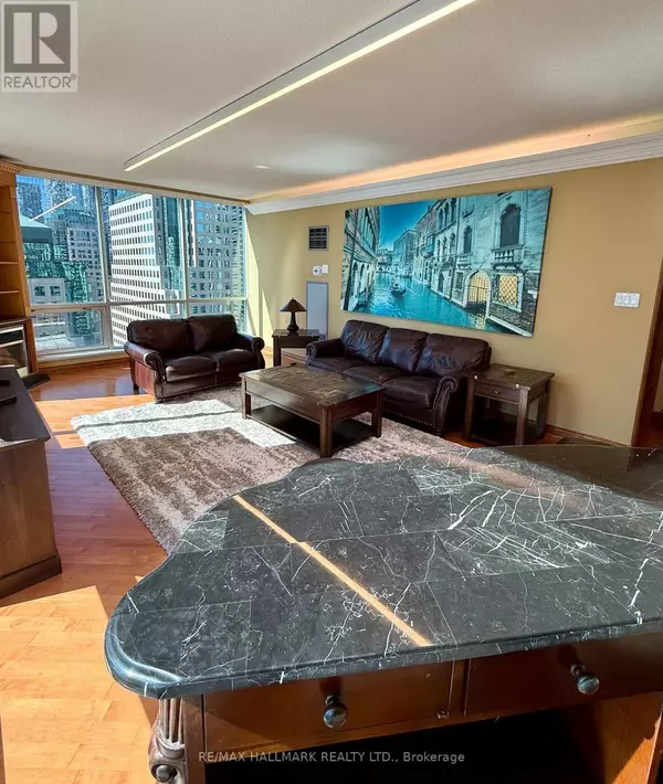 Toronto (waterfront Communities), ON M5J2R9,10 Queens Quay West #PH11