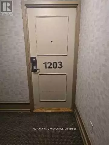 Toronto (flemingdon Park), ON M3C1S7,735 Don Mills RD #1203