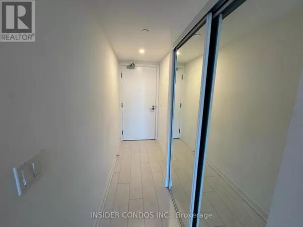 Toronto (niagara), ON M6K3S4,19 Western Battery RD #1611