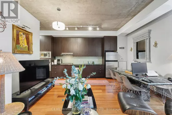 Toronto (waterfront Communities), ON M5V2L5,23 Brant ST #908