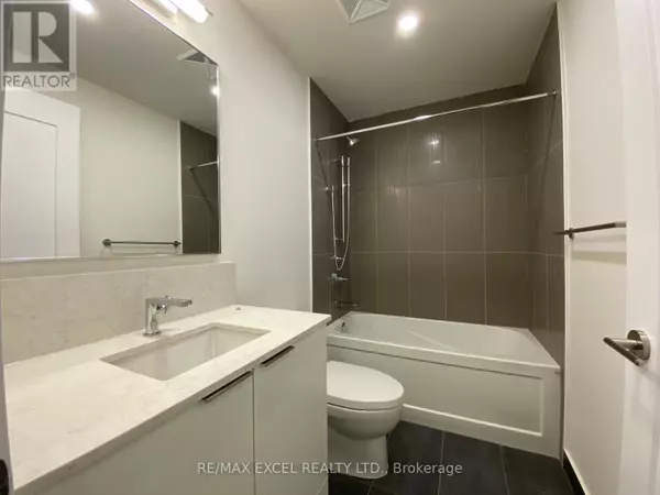 Toronto (waterfront Communities), ON M5E0E3,28 Freeland ST #1507