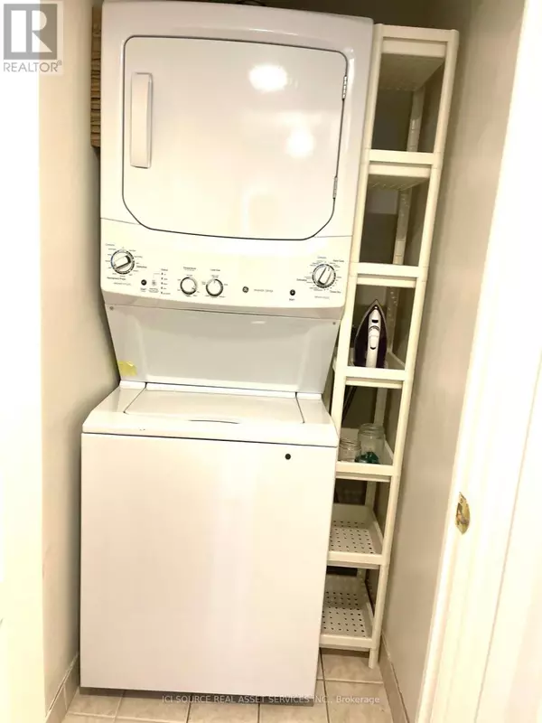 Toronto (willowdale East), ON M2N7A2,15 Northtown WAY #519