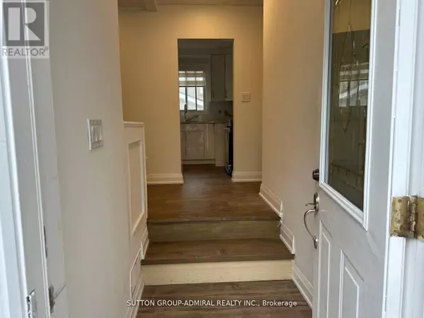 Toronto (hillcrest Village), ON M2H1N3,7 Resolution CRES #Main Floor