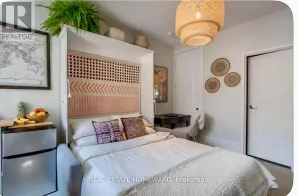 Toronto (annex), ON M5R1K6,102 (LOWER) - 336 DAVENPORT ROAD