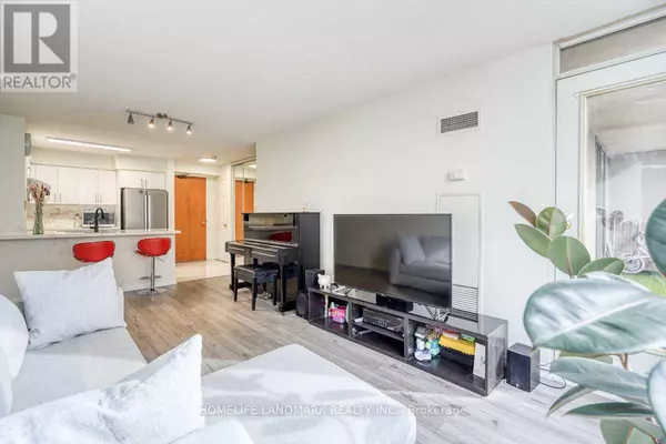 Toronto (willowdale East), ON M2N6X9,260 Doris AVE #1503