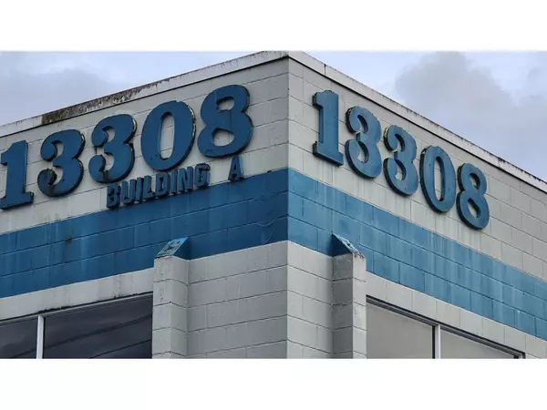 13308 76 #222, Surrey, BC V3W2W1