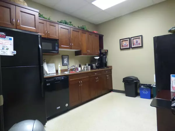 Chilliwack, BC V2R4G6,7300 VEDDER RD #B