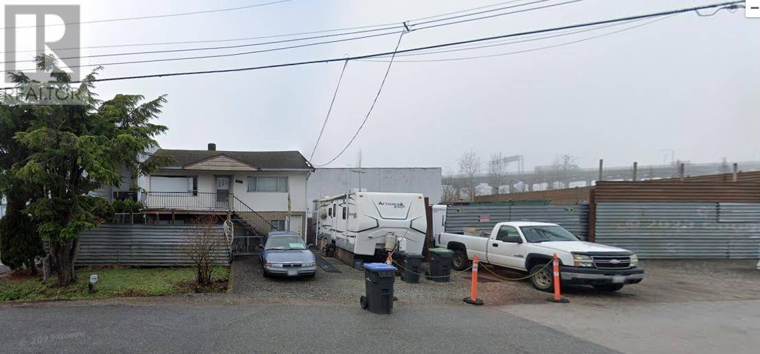 414 BOYNE STREET, New Westminster, BC V3M5K3