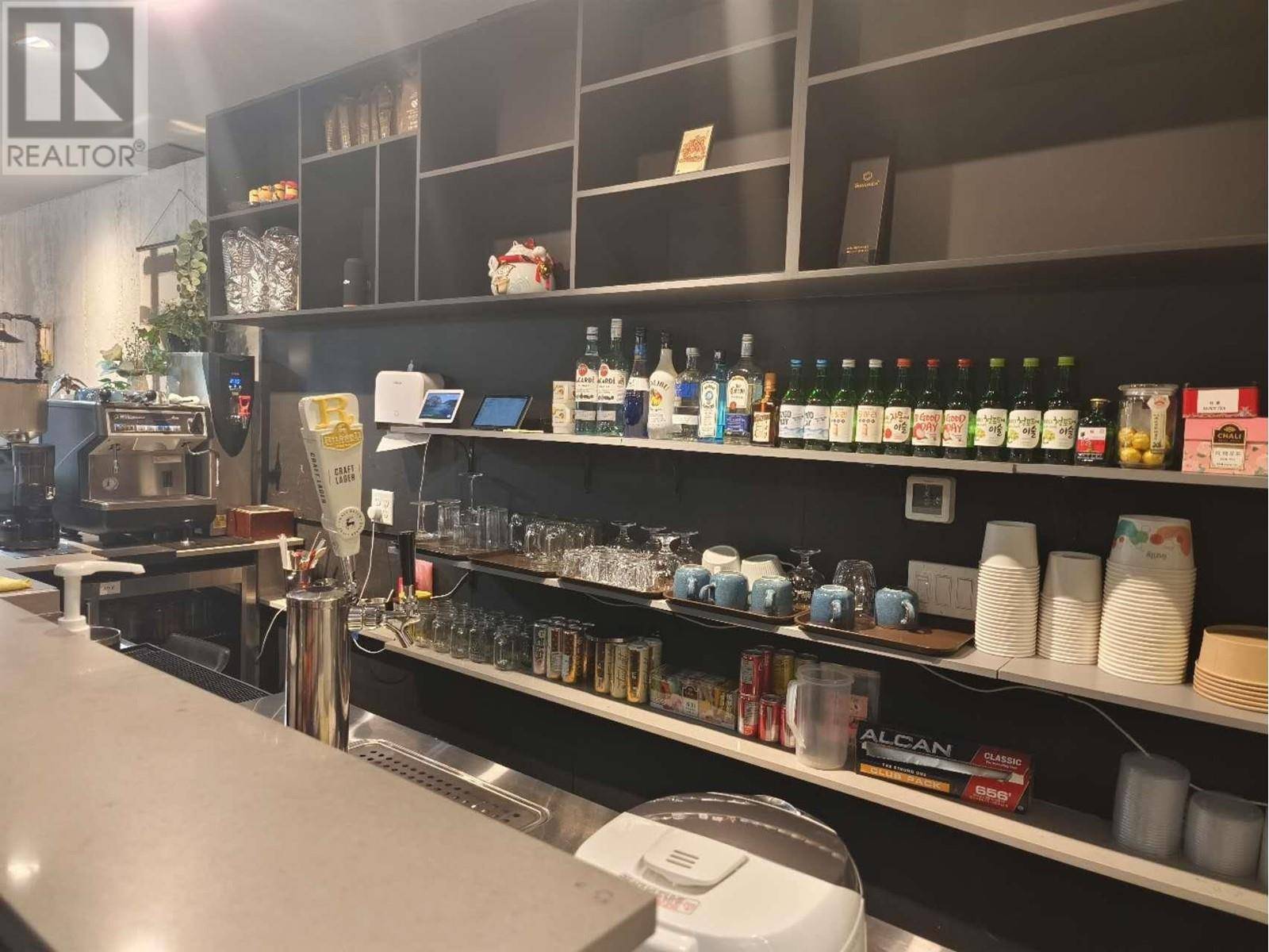 Vancouver, BC V6G1C9,1725 ROBSON #1