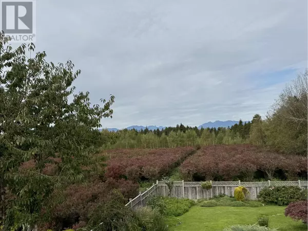 Richmond, BC V6Y1R7,11375 GRANVILLE AVENUE