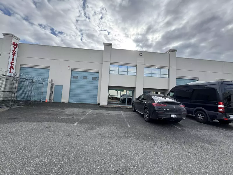 2610 PROGRESSIVE WAY #G, Abbotsford, BC V2T6H8