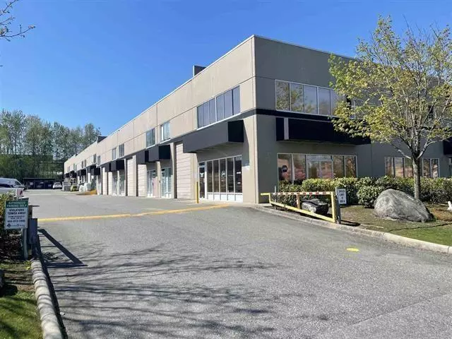Surrey, BC V3W7X4,8333 130 ST #10