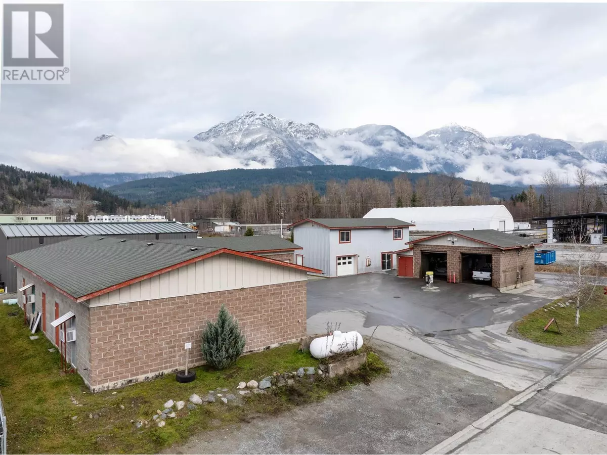 Pemberton, BC V0N2L0,7318 INDUSTRIAL WAY