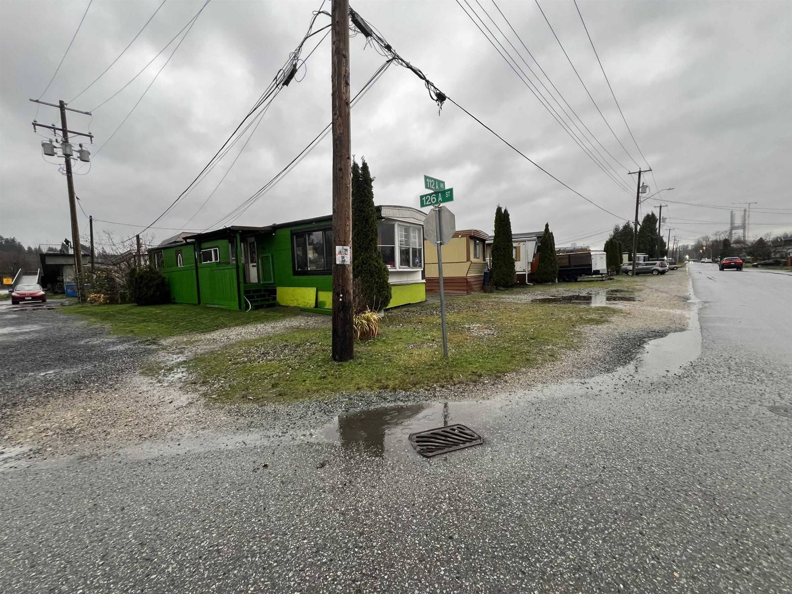 Surrey, BC V3V8B6,12662 112A AVENUE