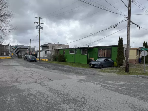 12662 112A AVENUE, Surrey, BC V3V8B6