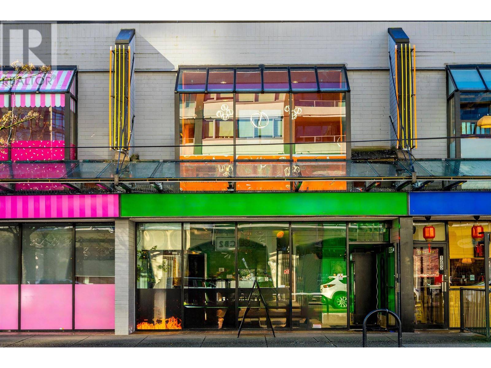 Vancouver, BC V6E1C1,1280 ROBSON STREET
