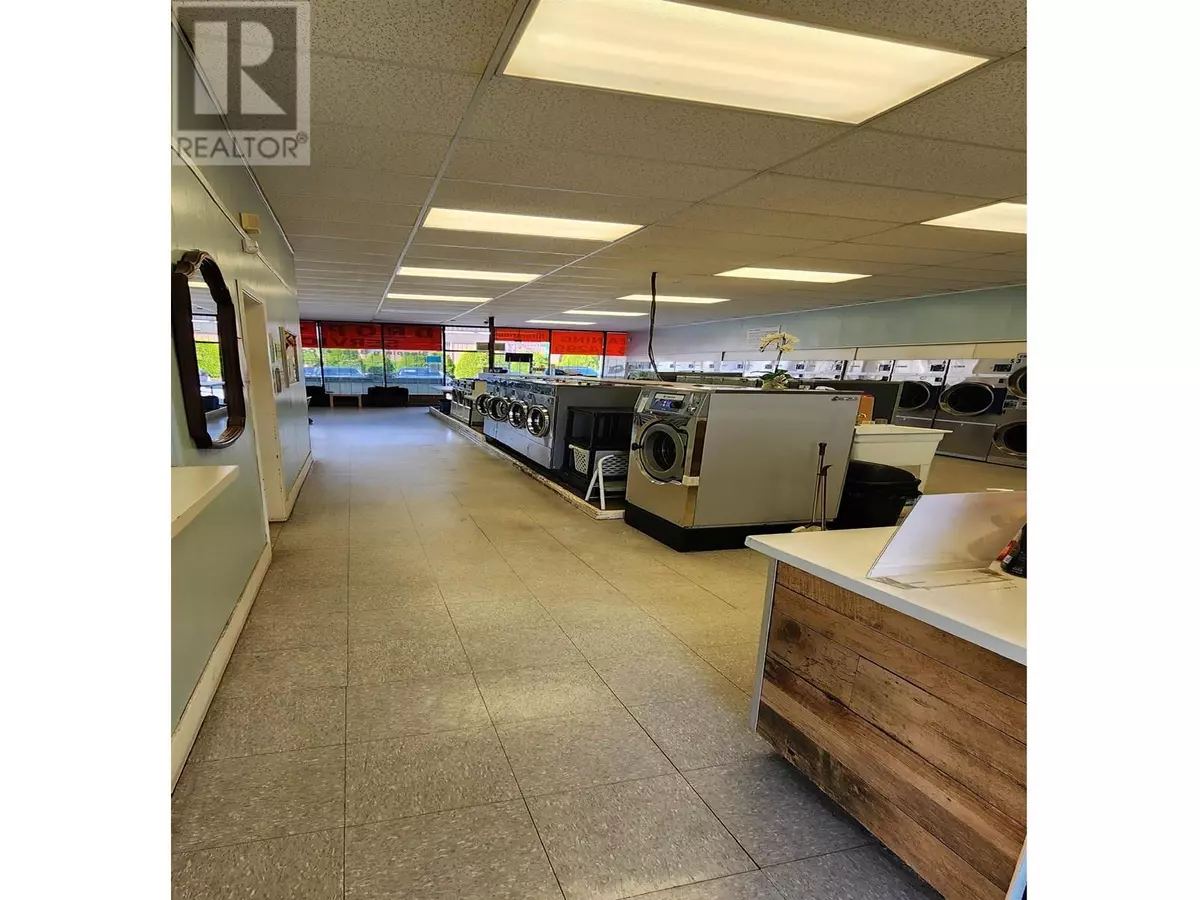 Burnaby, BC V3N3N3,7852 6TH STREET