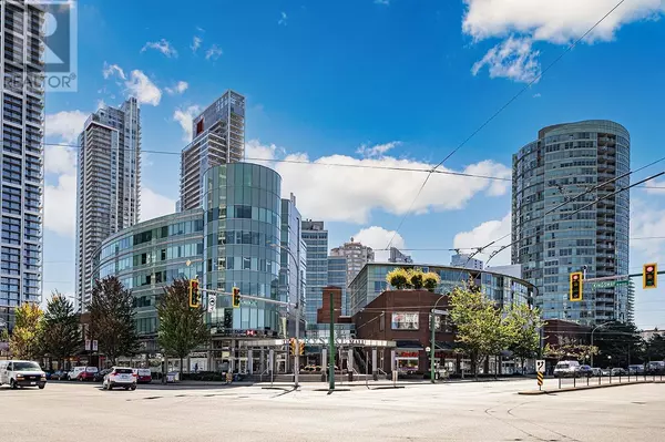 4538 KINGSWAY #401, Burnaby, BC V5H4T9