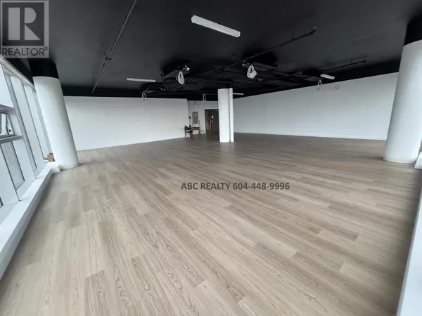 Richmond, BC V6Y0L4,6388 NO. 3 RD #1115