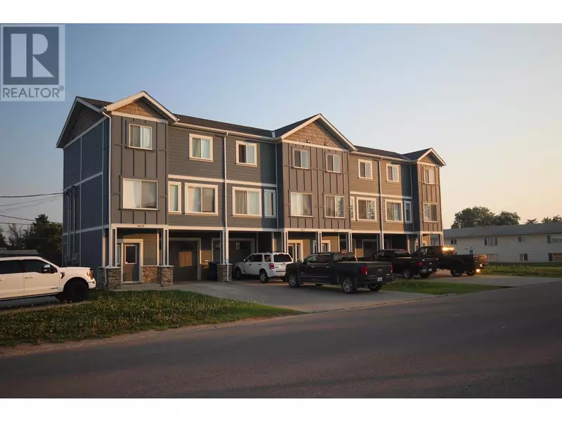10115-10121 97 AVENUE, Fort St. John, BC V1J1N8
