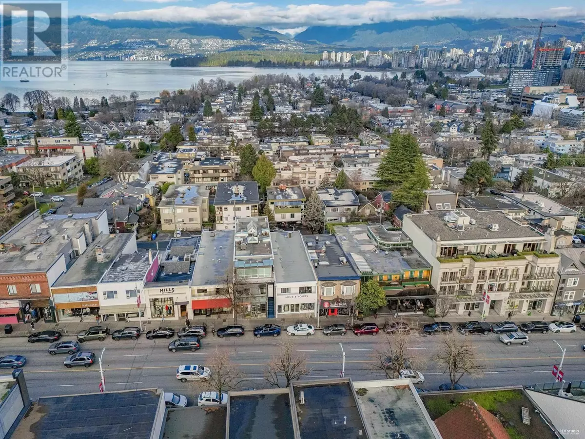 Vancouver, BC V6J1N3,2065 West 4TH AVE #101/201PH