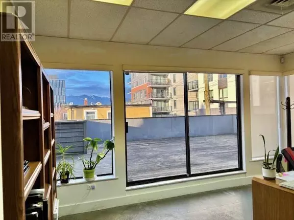 Vancouver, BC V5T1M5,141 E 7 AVENUE