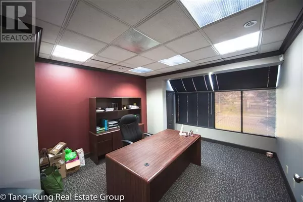 Richmond, BC V6W1H9,6660 GRAYBAR RD #100