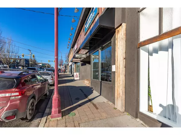 Abbotsford, BC V2S2H1,33775 ESSENDENE AVENUE